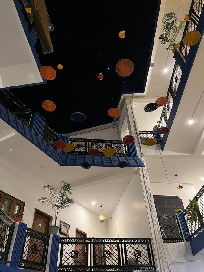 Unplan By Tatsat Vandrarhem Rishīkesh Exteriör bild